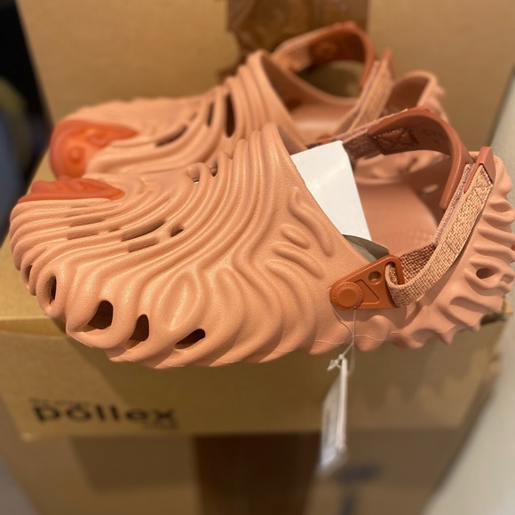 Salehe Bembury X Crocs - Picture 3 of 3